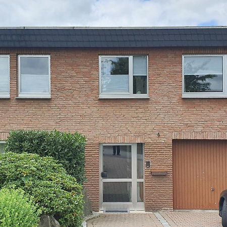 Ferienwohnungen Am Finkenweg Bestwig Exteriör bild