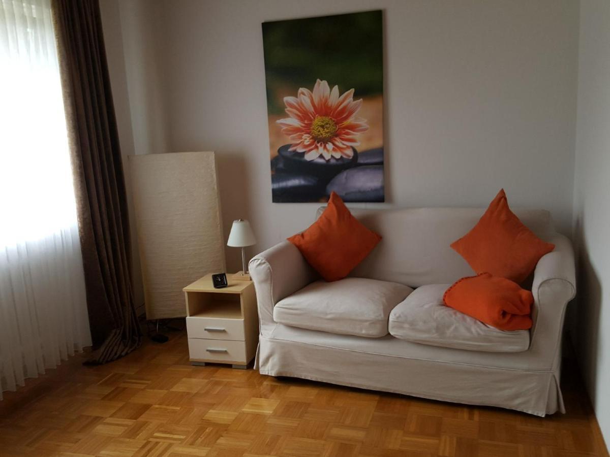 Ferienwohnungen Am Finkenweg Bestwig Exteriör bild